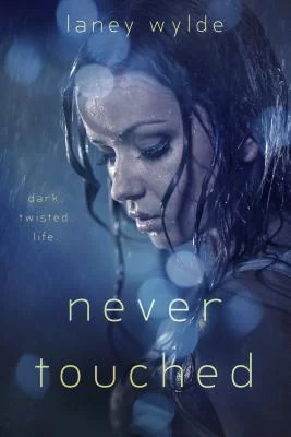 REVIEW | Never Touched by Laney Wylde